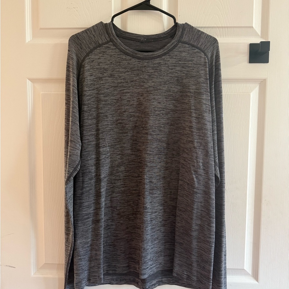 lululemon athletica Charcoal Long Sleeve Tee